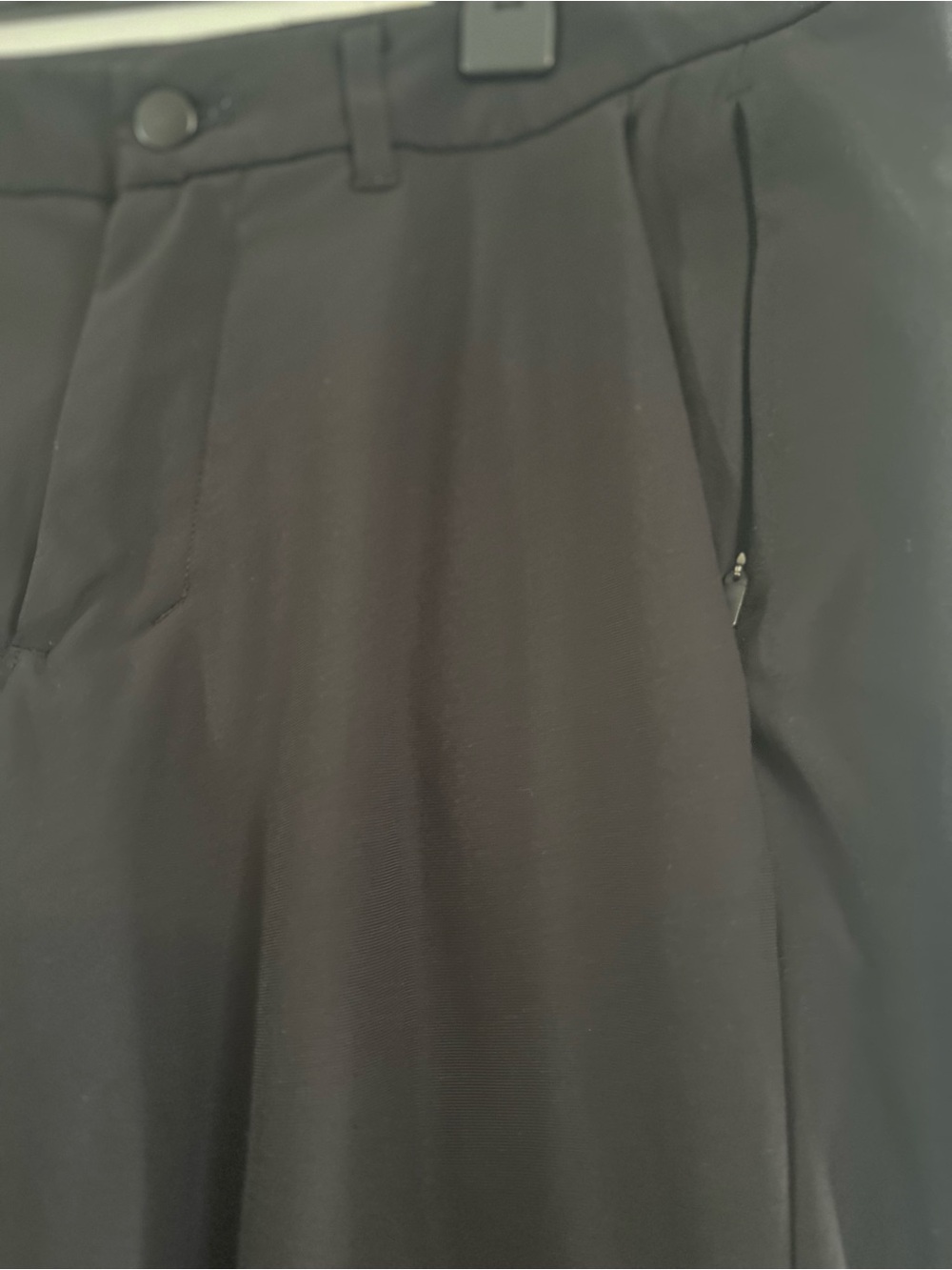 lululemon athletica Men's Black slacks - Picture 3 of 8